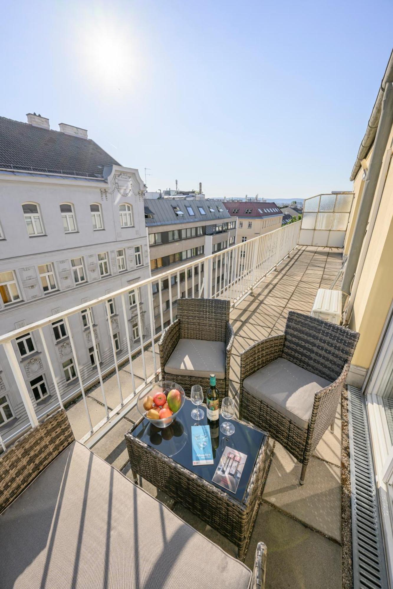 Central Hub Close To Main Station By Jr City Apartments Wien Eksteriør bilde